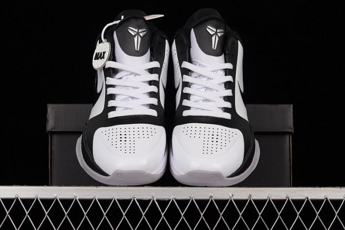 nike zoom kobe 5 tb