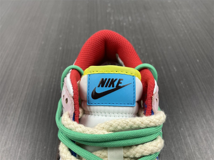 nike dunk low se